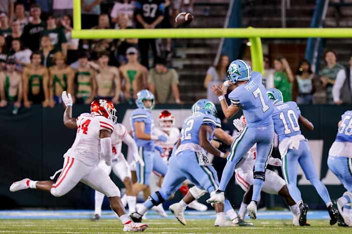 The health of Tulane quarterback Michael Pratt (#7) might be the biggest factor heading into Saturday's contest